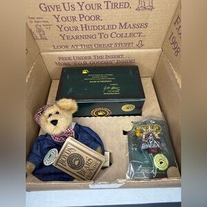 Boyds Bears & Friends “Libearty” Statue + Original Box & Inserts (1998) – NIB